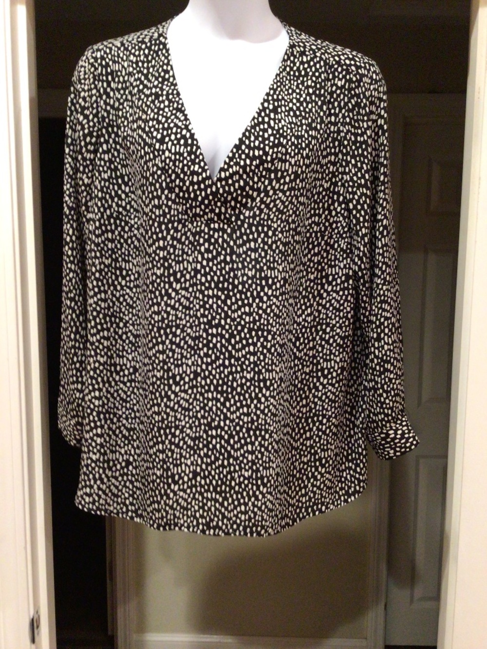 Ellos 22 W Black and White dot blouse